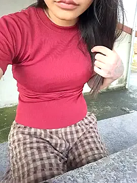 V-Hot-Sweti – webcam model profile photo Image 10