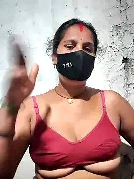 someone_sweet – webcam model profile photo Image 2