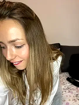 hornyshow_tv – webcam model profile photo Image 19