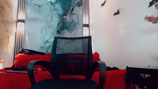 sara_whooops – webcam model profile photo Image 9