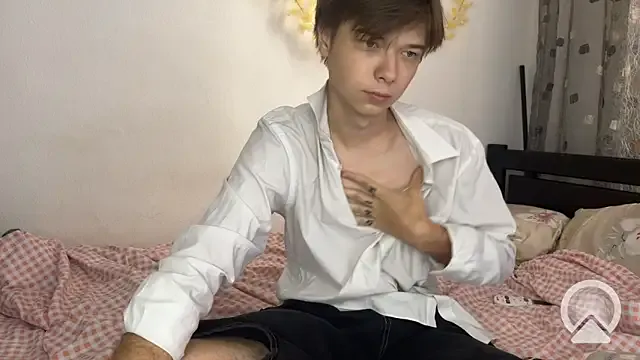 daniellavas – webcam model profile photo Image 4