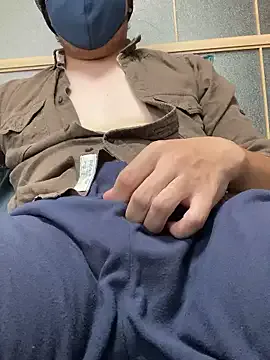 little_show_sexy – webcam model profile photo Image 9