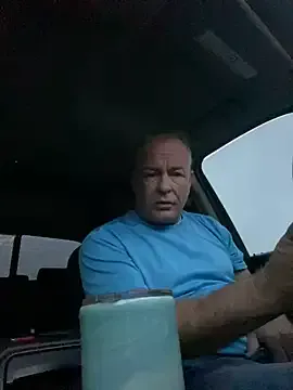 PabloArena – webcam model profile photo Image 4