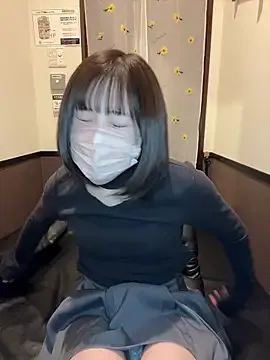 PabloArena – webcam model profile photo Image 9