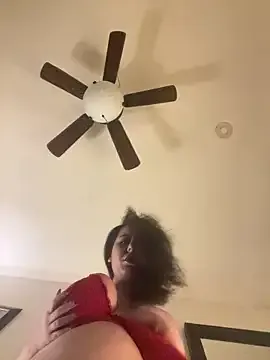 shyredstar – webcam model profile photo Image 10