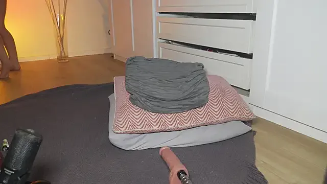 baby_ruth – webcam model profile photo Image 14