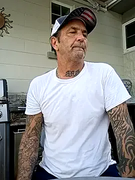 CarolPrince – webcam model profile photo Image 6