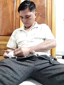 DomManlyGuy – webcam model profile photo Image 19