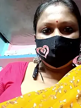 lonniegoldrup – webcam model profile photo Image 4