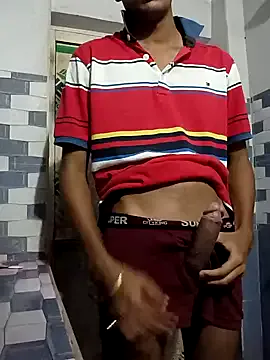 hornyshow_tv – webcam model profile photo Image 3