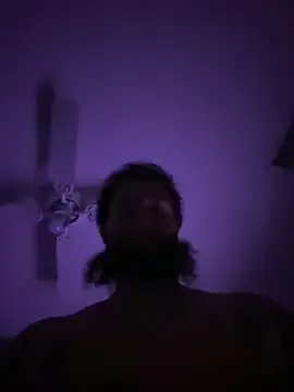 kai101010 – webcam model profile photo Image 3