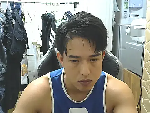 Benson18y – webcam model profile photo Image 14