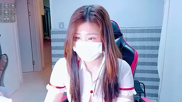 kirahoney_ – webcam model profile photo Image 12