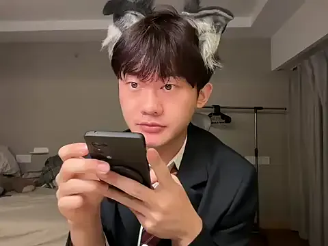 _Alicee_1 – webcam model profile photo Image 7