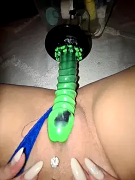 irohani_usagi – webcam model profile photo Image 10