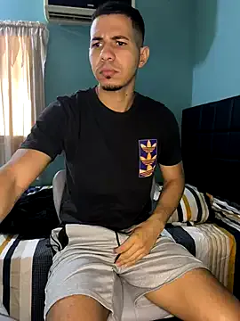 aa135777 – webcam model profile photo Image 5