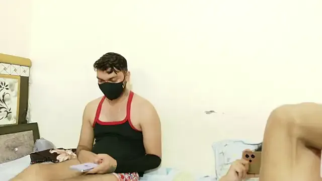 miss_quiz – webcam model profile photo Image 9