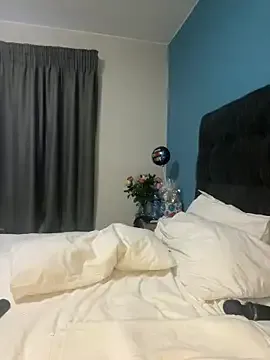 mintykisss – webcam model profile photo Image 18