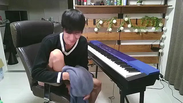 AlanaSampaoli – webcam model profile photo Image 15