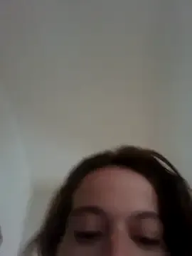 arivonne – webcam model profile photo Image 5