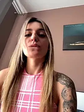 thisgirl__ – webcam model profile photo Image 16