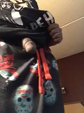 DomManlyGuy – webcam model profile photo Image 4