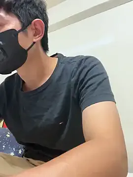 bisexualmilf – webcam model profile photo Image 10