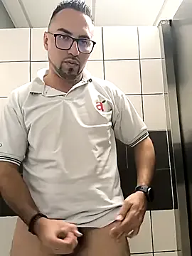 anhkiet_huang – webcam model profile photo Image 8