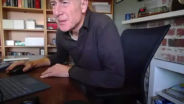 _Tomy08calderon – webcam model profile photo Image 13