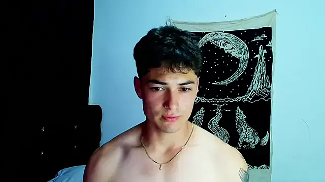 tiameakin – webcam model profile photo Image 12