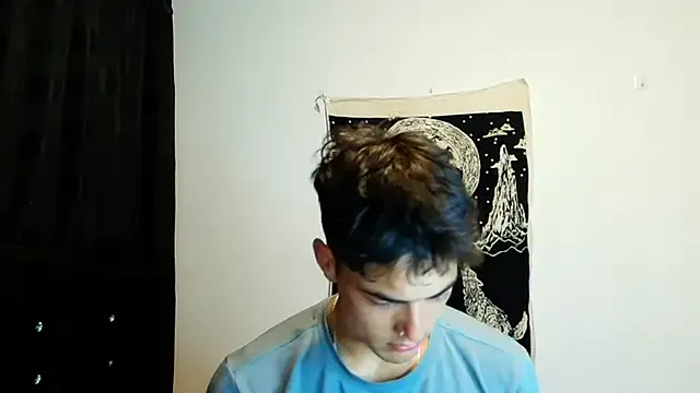 tiameakin – webcam model profile photo Image 18