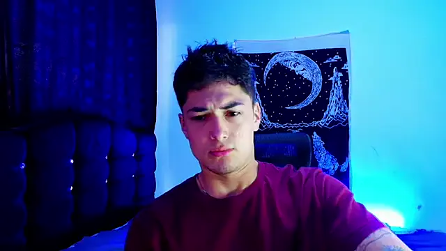 tiameakin – webcam model profile photo Image 4