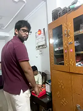 sellapink – webcam model profile photo Image 15