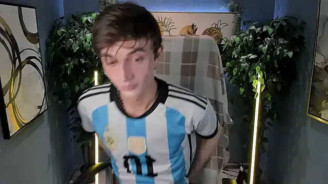 yaniraekberg – webcam model profile photo Image 5