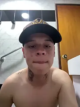 sheenadu – webcam model profile photo Image 2