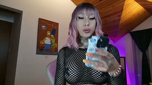 loving_ladies – webcam model profile photo Image 18