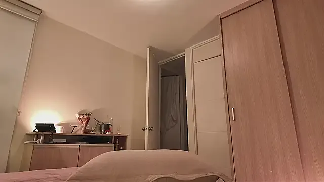 my_emmy – webcam model profile photo Image 16