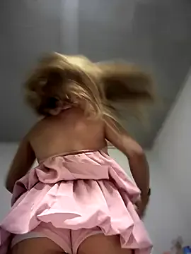 Amicisegreti – webcam model profile photo Image 5