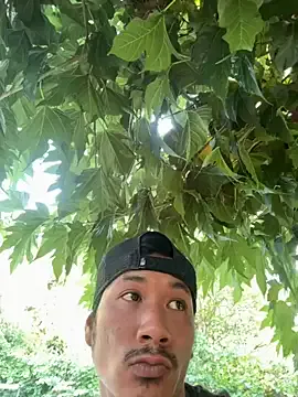 bisexualmilf – webcam model profile photo Image 7