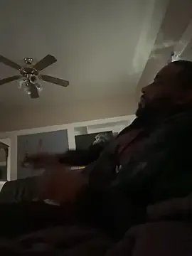 kaliana_ggh – webcam model profile photo Image 3