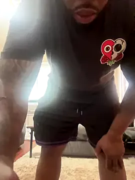 kaliana_ggh – webcam model profile photo Image 4