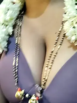 mckenziedyen – webcam model profile photo Image 7