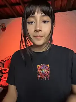 evelin_shy – webcam model profile photo Image 12