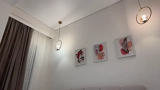 gigikray – webcam model profile photo Image 14