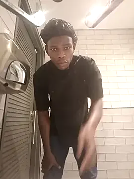 loving_ladies – webcam model profile photo Image 4