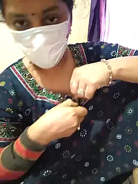 Take1668 – webcam model profile photo Image 17