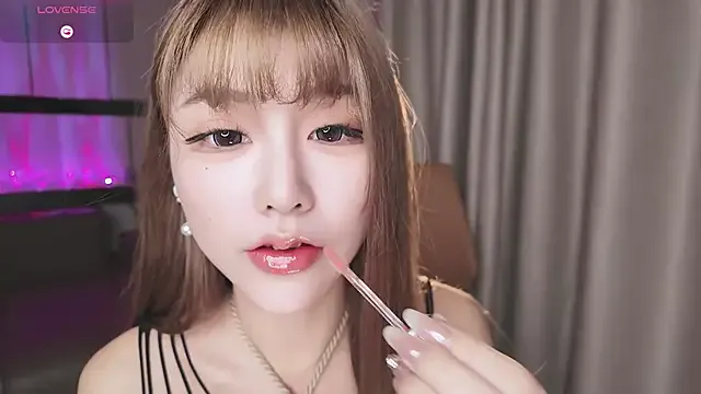 WitchAnnie – webcam model profile photo Image 4