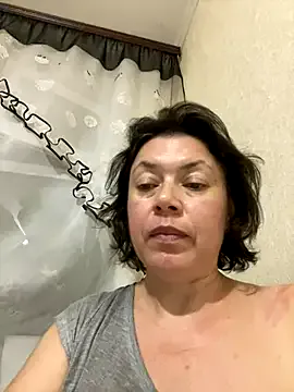 gigikray – webcam model profile photo Image 17