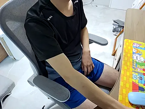 Kmin__'s Thumb Image
