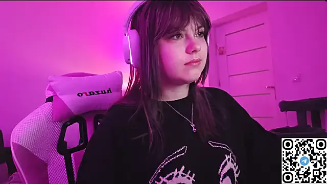 lovely_cass – webcam model profile photo Image 13